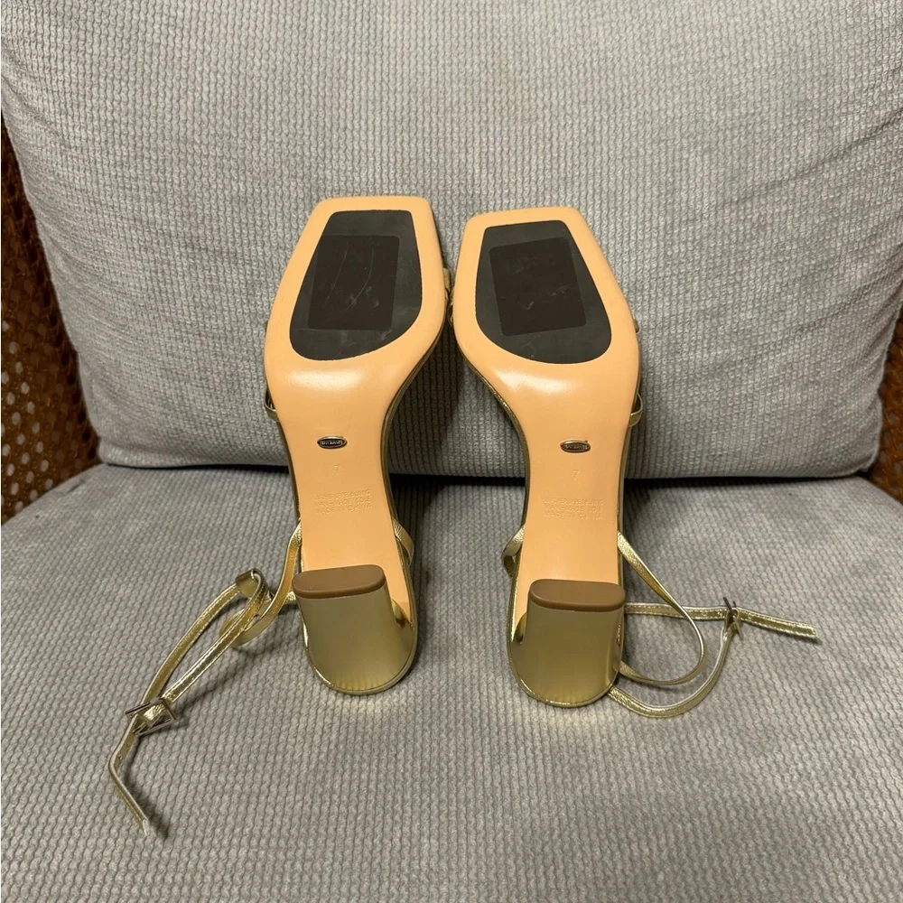 Tony Bianco Corso Gold Nappa Metallic